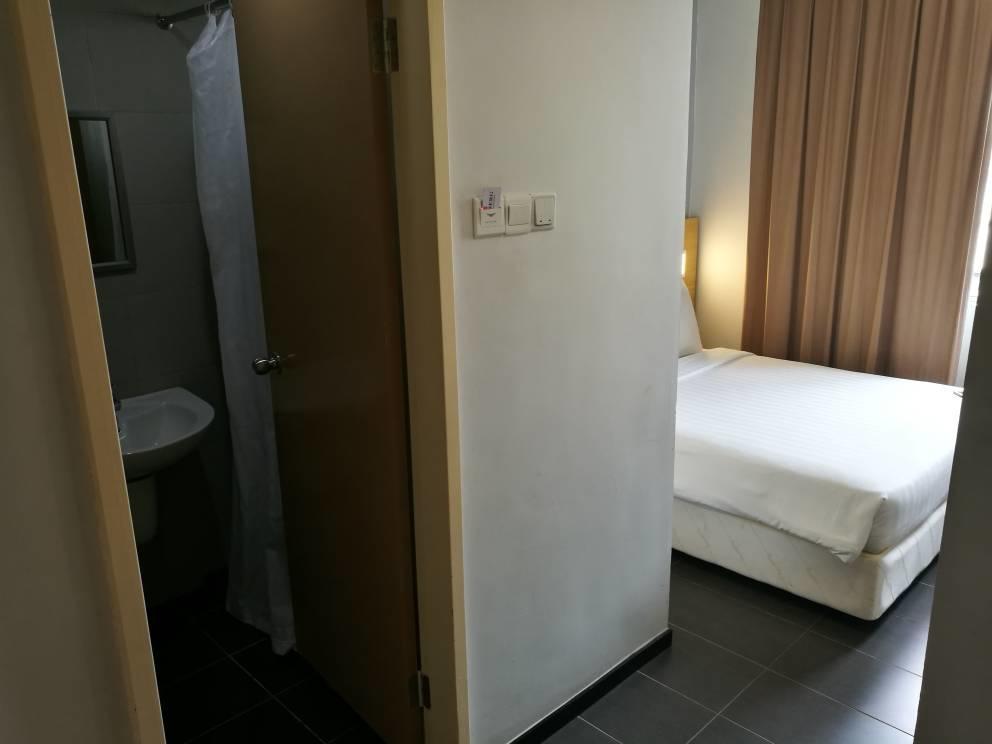 Hotel Seri Perkasa Кота-Кинабалу Экстерьер фото