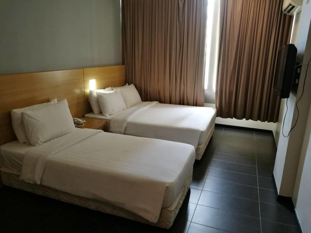 Hotel Seri Perkasa Кота-Кинабалу Экстерьер фото